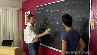 Cooper bowing over be incumbent on Hunter